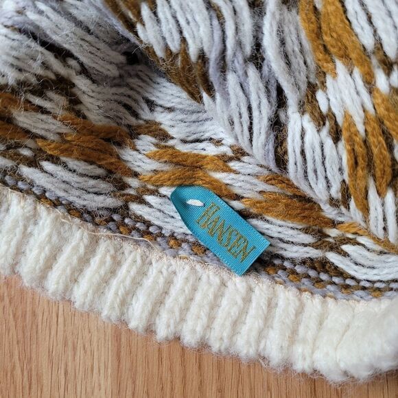 Cozy Knit Pom-Pom Hat - Brown and White - Picture 3 of 7